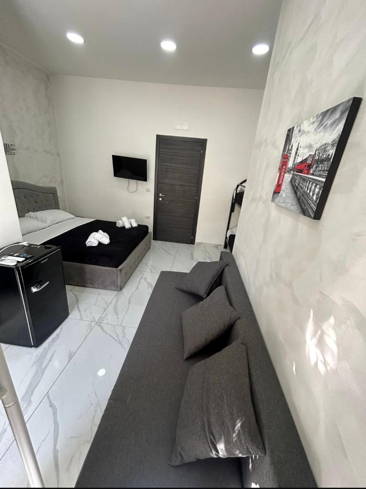 Terrazza Luxury Valentino Apartamento Nápoles Exterior foto