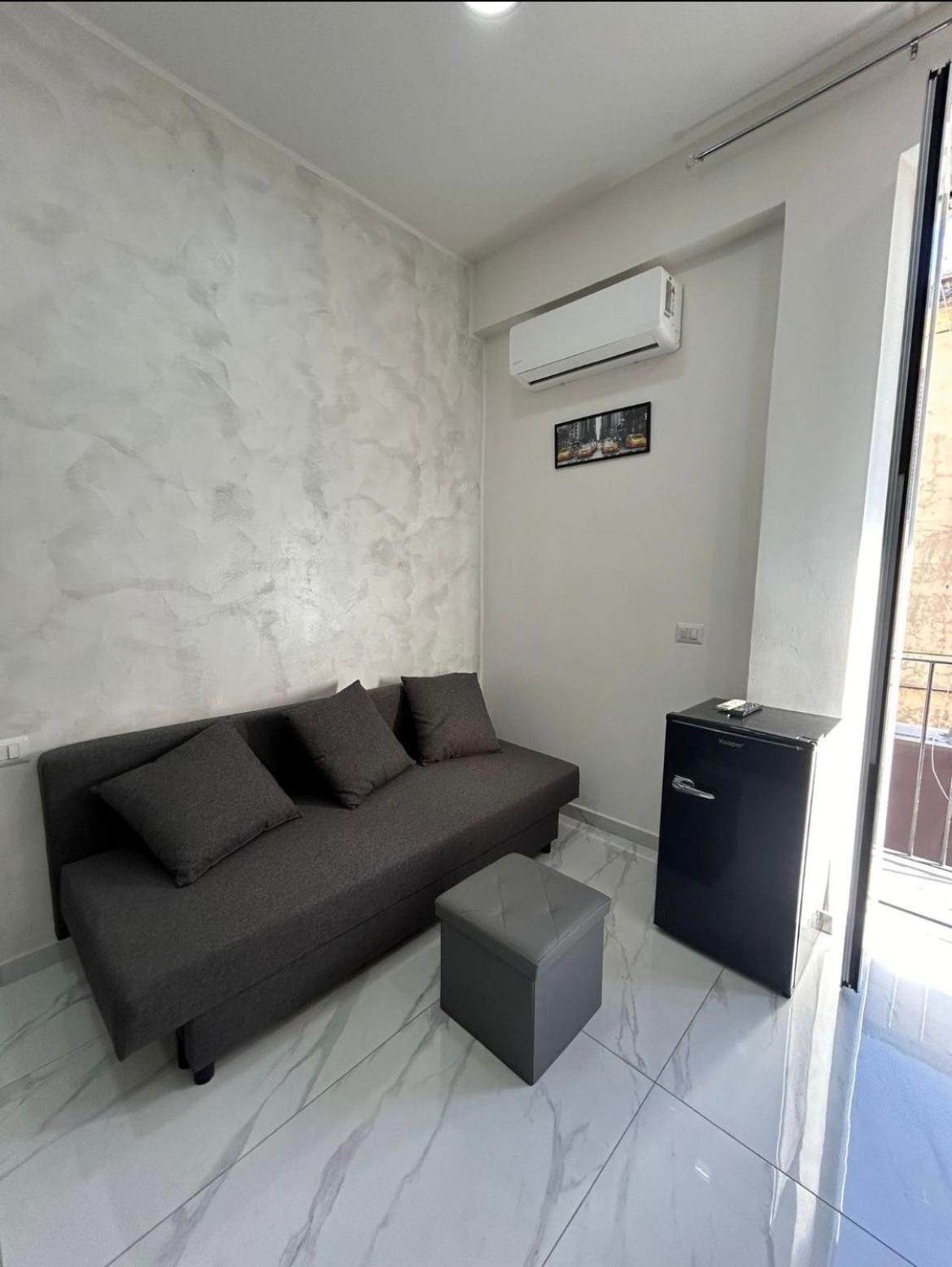Terrazza Luxury Valentino Apartamento Nápoles Exterior foto